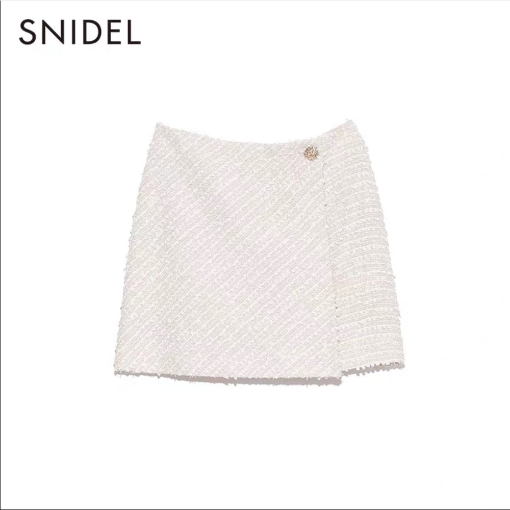 Snidel Ivory Tweed Mini Skirt